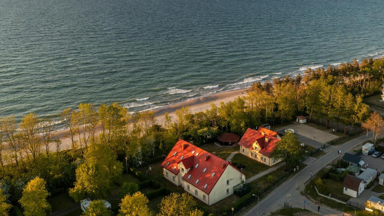 Nad Brzegiem Baltyku Hotel Sarbinowo Buitenkant foto