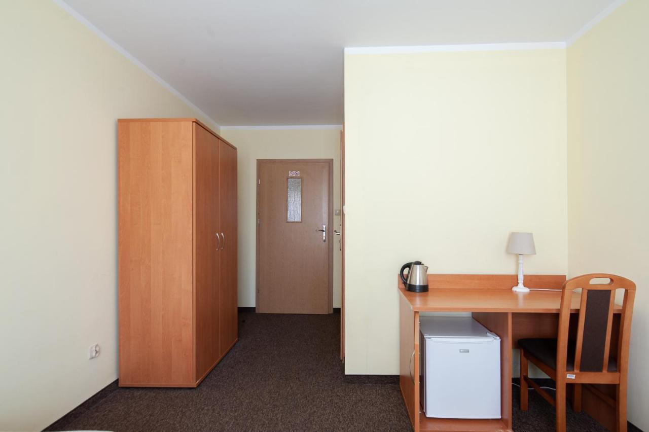 Nad Brzegiem Baltyku Hotel Sarbinowo Buitenkant foto