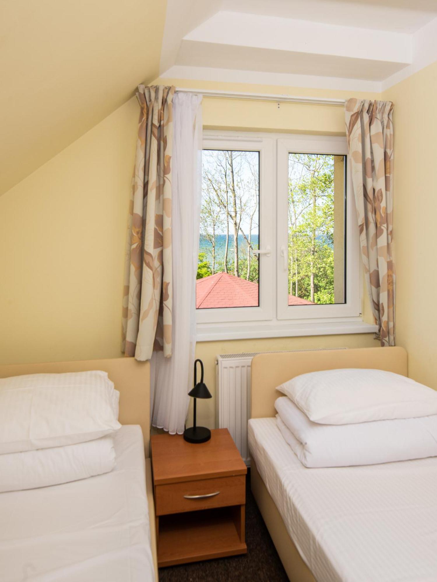 Nad Brzegiem Baltyku Hotel Sarbinowo Buitenkant foto